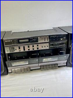 Vintage Sony CFS-W500 Boombox Stereo Cassette Player AM FM Radio Recorder