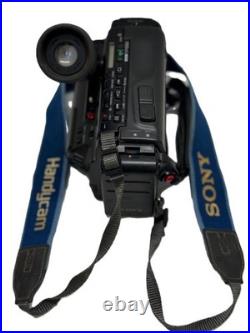 Vintage Sony Handycam CCD-TR7 8mm Video Cassette Recorder Camcorder Japan Vintage Sony Handycam CCD-TR7 8mm Video Cassette Recorder Camcorder Japan