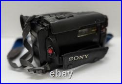 Vintage Sony Handycam CCD-TR7 8mm Video Cassette Recorder Camcorder Japan Vintage Sony Handycam CCD-TR7 8mm Video Cassette Recorder Camcorder Japan