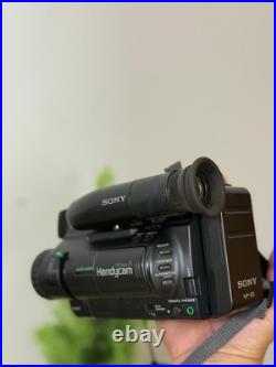 Vintage Sony Handycam CCD-TR7 8mm Video Cassette Recorder Camcorder Japan Vintage Sony Handycam CCD-TR7 8mm Video Cassette Recorder Camcorder Japan