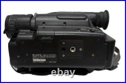 Vintage Sony Handycam CCD-TR7 8mm Video Cassette Recorder Camcorder Japan Vintage Sony Handycam CCD-TR7 8mm Video Cassette Recorder Camcorder Japan