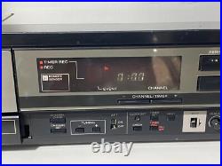 Vintage Sony Super Betamax SL-500ME Video Cassette Recorder Vintage Sony Super Betamax SL-500ME Video Cassette Recorder