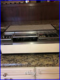 Vintage Sony Umatic VCR Video Cassette Recorder U-matic VO-2630S Turns On