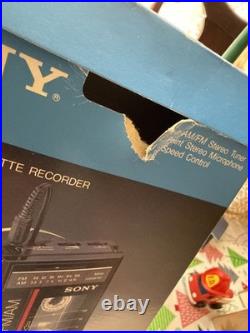 Vintage Sony Walkman Cassette Corder Recorder AM/FM Radio WM-F17 As Is With Box