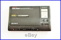Vintage Sony recording walkman FM/AM Tuner Radio cassette tape recorder WM-GX90
