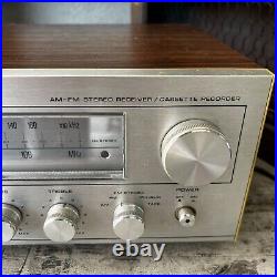 Vintage Soundesign Model 5601 AM/FM Stereo Receiver Cassette Recorder Woodgrain Vintage Soundesign Model 5601 AM/FM Stereo Receiver Cassette Recorder Woodgrain