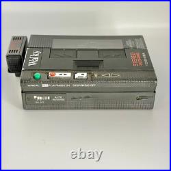 Vintage TOSHIBA Walky KT-RS1 Cassette Player Recorder with Mic Untested As-Is