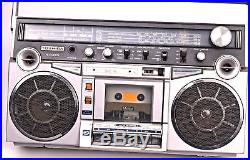 Vintage Toshiba RT-200S Radio FM AM Stereo Cassette Recorder Player Boombox