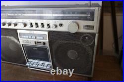 Vintage Toshiba RT-8780S Bom Beat Boom Box Stereo Radio Cassette Recorder USED