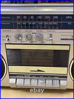 Vintage Toshiba Stereo Radio Cassette Recorder Model RT-90S Parts/Repair Read