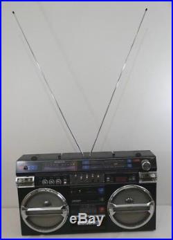 Vintage UNISEF Stereo Radio Recorder GHETTOBLASTER BOOMBOX AM/FM Dual-Cassette