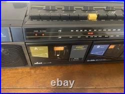 Vintage Unitech CX-520 AM/FM Stereo Double Cassette Recorder Boombox WithBox