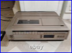 Vintage VCR Hitachi VT-9100 Multi-System VHS Video Deck Cassette Deck Working Vintage VCR Hitachi VT-9100 Multi-System VHS Video Deck Cassette Deck Working
