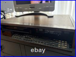 Vintage Woodgrain JVC HR-S8000U S-VHS VCR 4-Head Video Cassette Recorder Player