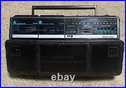 Vtg Magnavox D8300 AM FM Stereo Boombox Radio Dual Cassette Works Sounds Great