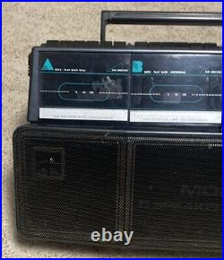 Vtg Magnavox D8300 AM FM Stereo Boombox Radio Dual Cassette Works Sounds Great