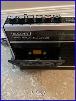 Vtg. SONY CF-200 A Cassette SW AM FM Portable Radio Works Great! Auto Shut Off