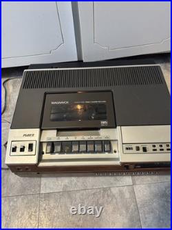 WORKING! Magnavox Top Loading Vintage VHS Video Cassette Recorder VK8227BRO1